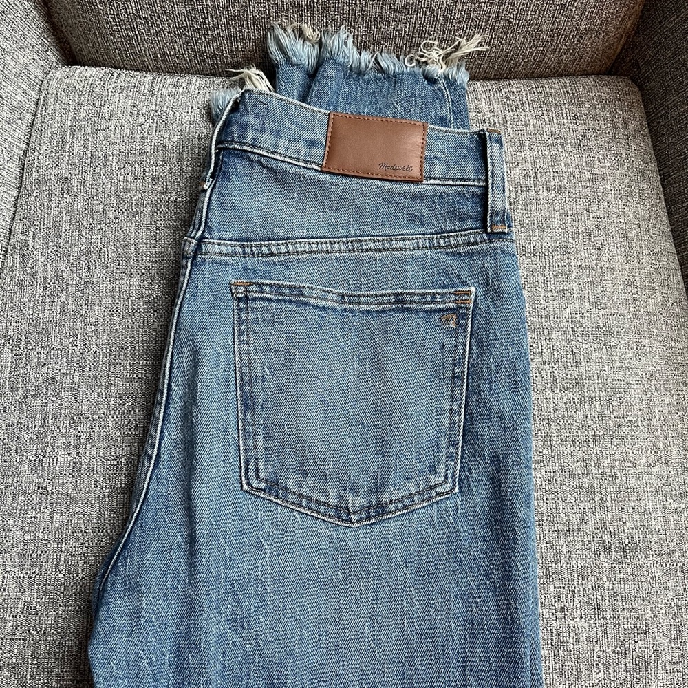 Madewell Jeans. Style: The perfect vintage crop Jean.